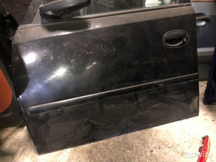 Дверь передняя левая Opel Meriva A