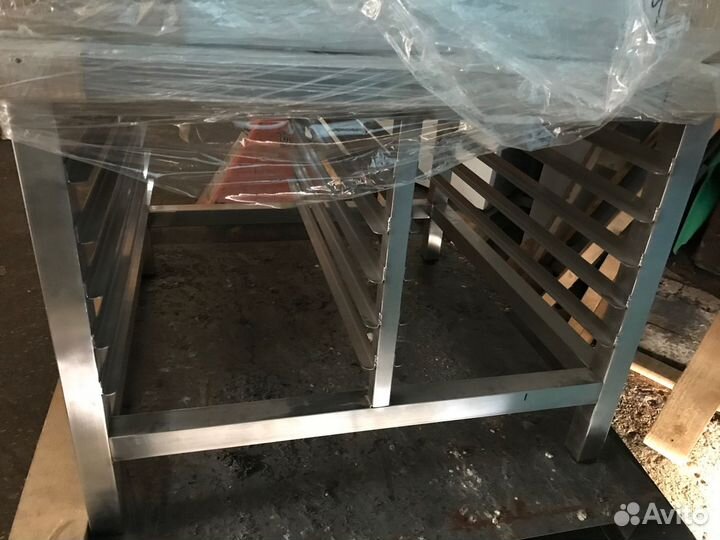 Подставка под пароконвектомат