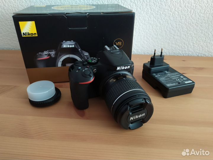 Зеркальный фотоаппарат Nikon d5600