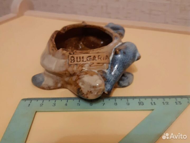 Подарок-Новая Пепельница в красивом цвете керамика