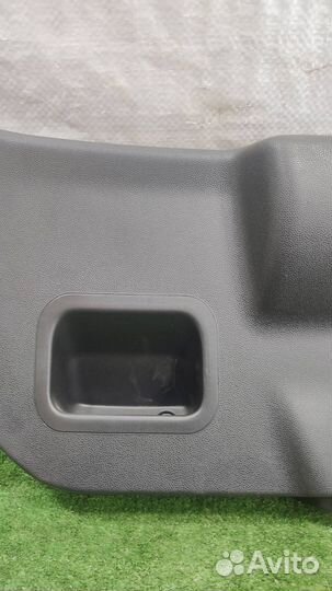 Обшивка крышки багажника Ford Fiesta (CB1) 2009