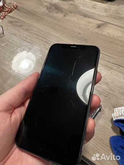 iPhone 11 pro 64
