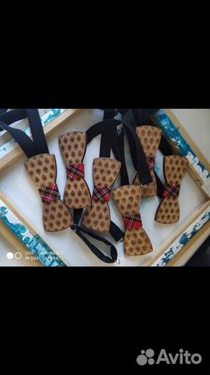 Галстук бабочка из дерева