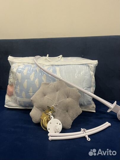 Подушки бортики в кровать + мобиль