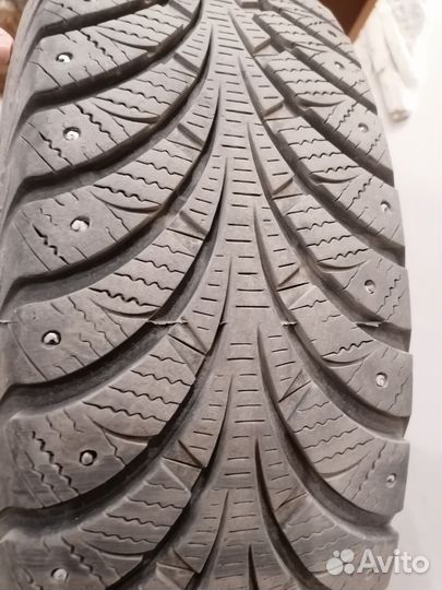 Sava Eskimo Stud 185/65 R15 88T