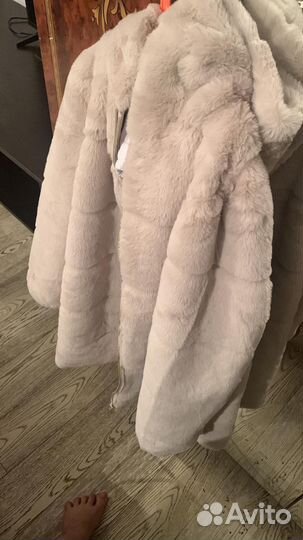 Экошуба с капюшоном