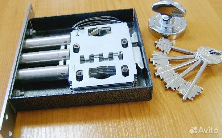 Замена, врезка и ремонт замков