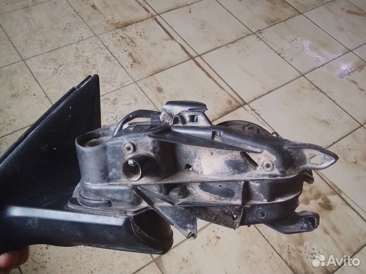 Зеркальный элемент