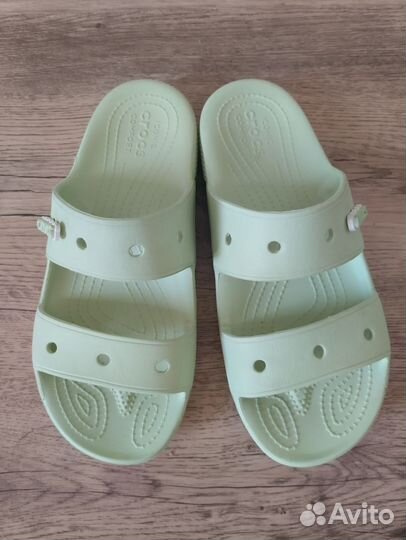 Сланцы crocs w9