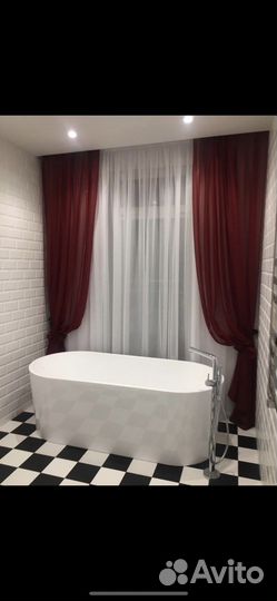 Тюль красная с прихватами бантиками