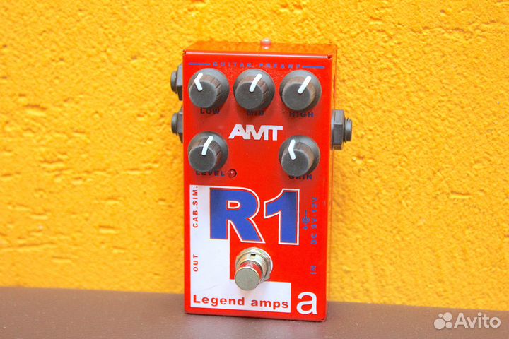 AMT Electronics R1 Preamp