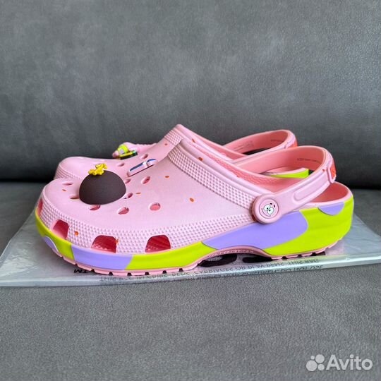 10 US Crocs x SpongeBob Patrick Star Classic Clog