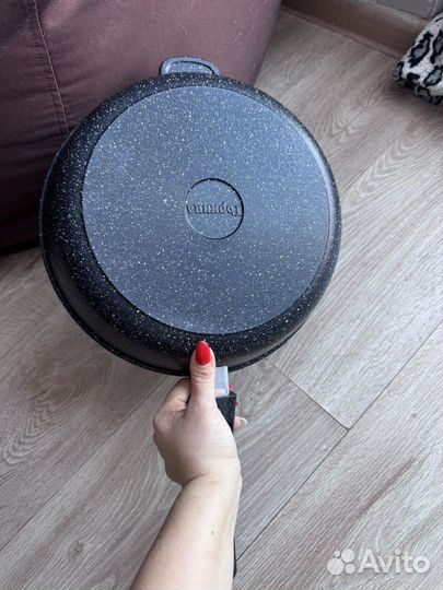 Сковородка горница новая d.28