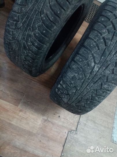 Nokian Tyres Hakkapeliitta Sport Utility 245/65 R17