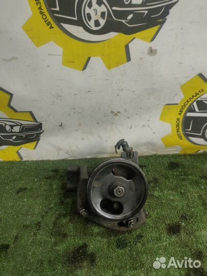 Насос гура Kia Spectra седан 2007