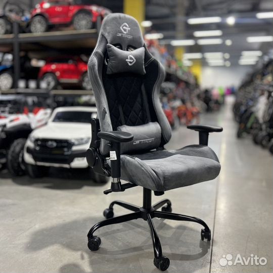 Компьютерное кресло Boss с функцией массажа