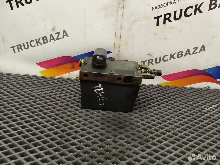 Насос подъема кабины