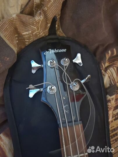 Басс гитара Ashtone