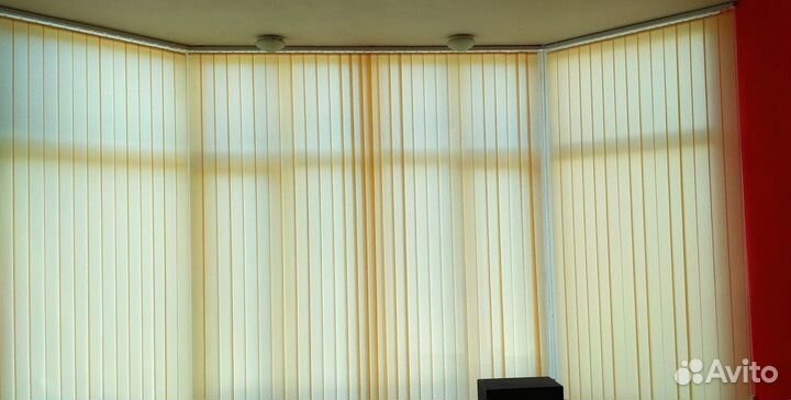 Рулонные кассетные шторы блекаут L205