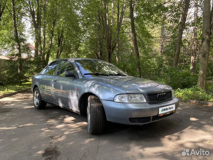Audi A4 1.8 МТ, 1996, 495 175 км