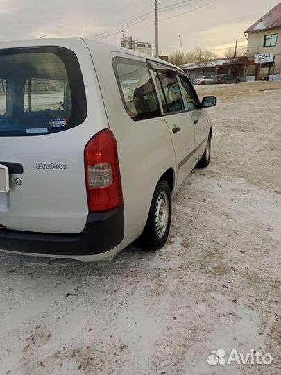Toyota Probox 1.5 AT, 2002, 260 000 км