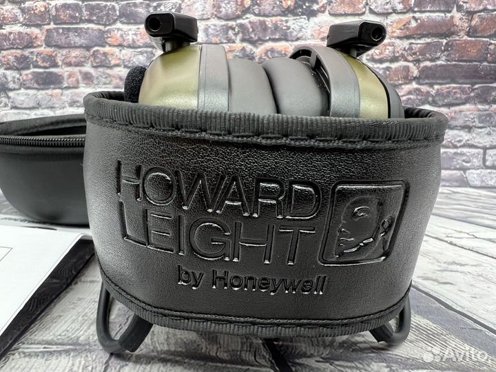 Активные наушники для стрельбы Howard с кейсом