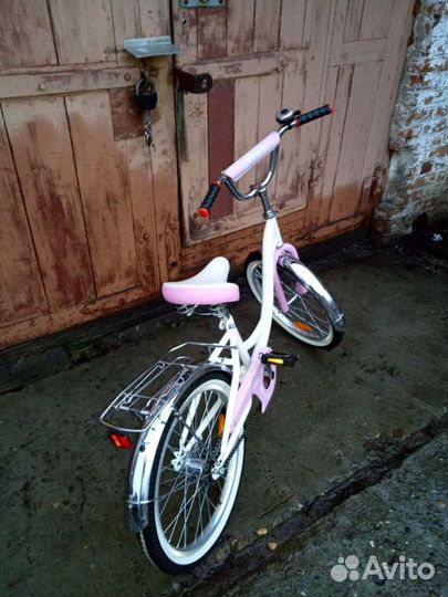 Велосипед б/у для девочки 6-9 лет