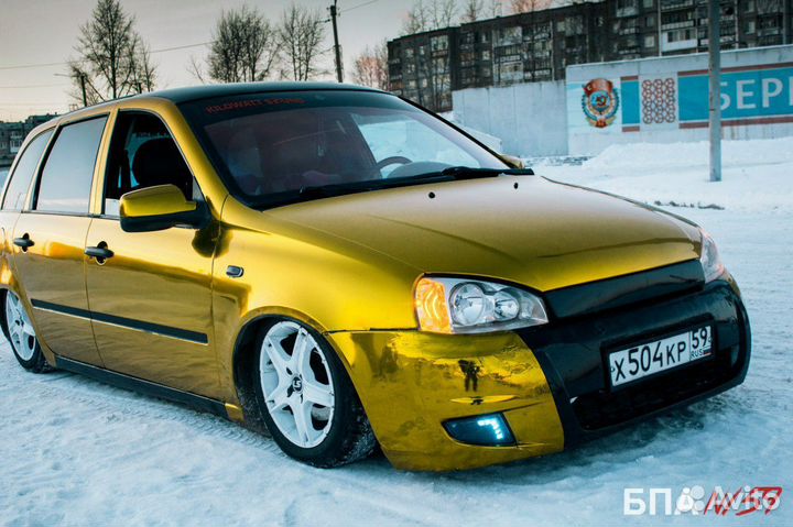 Виниловая плёнка золотой хром премиум