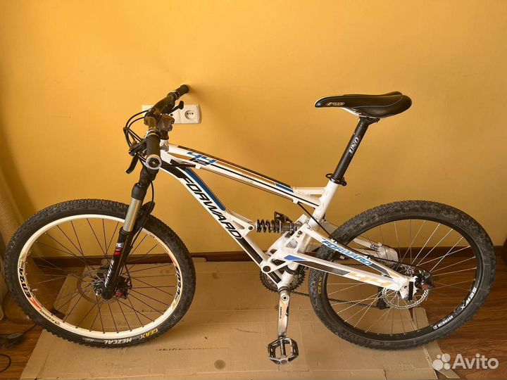 Велосипед Forward (двухподвес)