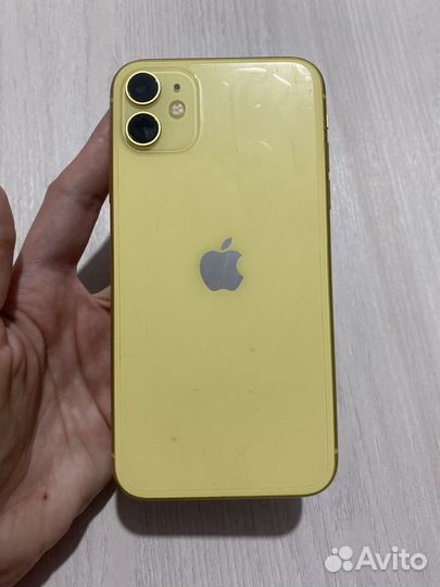 iPhone 11, 64 ГБ