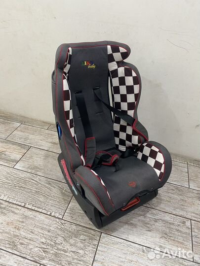 Детское автокресло от 0 до 25 кг