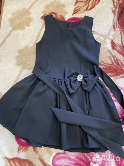 Школьная форма для девочки 134-150 черно-белая