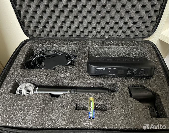 Радиосистема Shure BLX4 M17 SM58