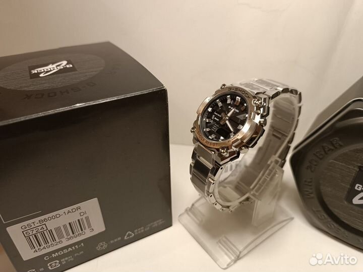 Casio G-Shock GST-B600D-1A на не крупное запястье