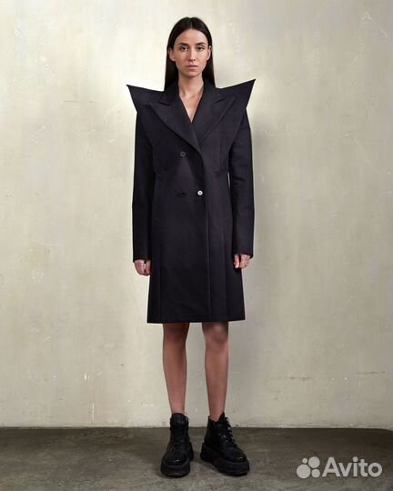 Пальто - Острое плечо-M