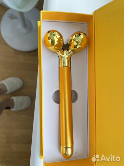 Массажер для лица с вибрацией