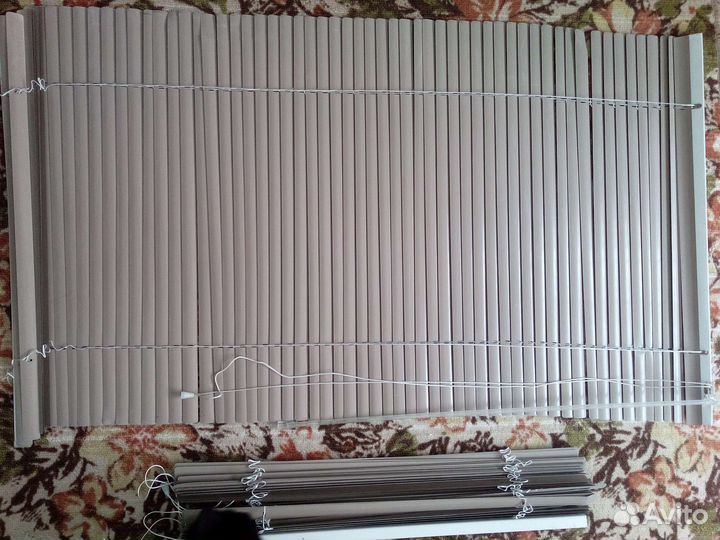 Жалюзи горизонтальные бу