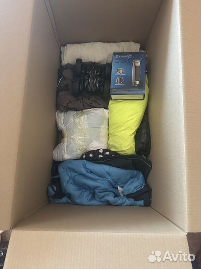 Коробка б/у вещей