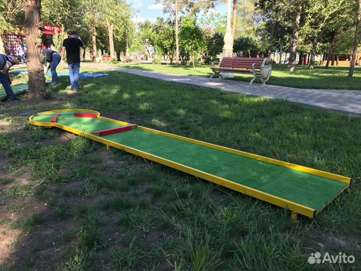 Дорожки для мини-гольфа