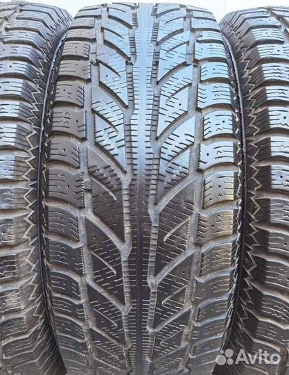 Cooper Weather-Master Van 255/65 R18 111T