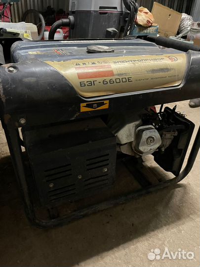 Аренда бензинового генератора бэг-6600Е 6 кВ 3500