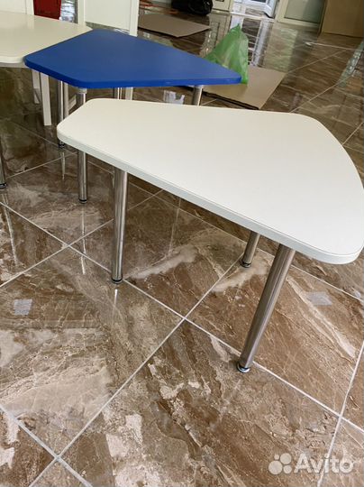 Детский столик и стул