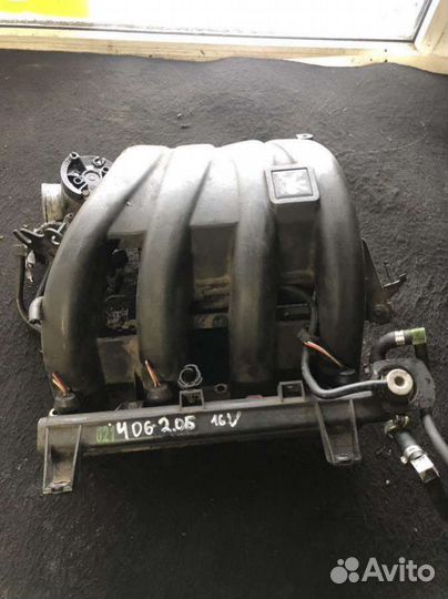 Форсунка peugeot 406 2.0 nn