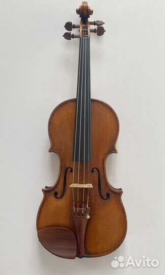 Скрипка чешского мастера первой половины XX века