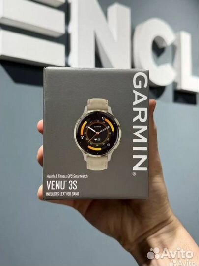 Часы Garmin Venu 3S (includes) кожаный ремешок