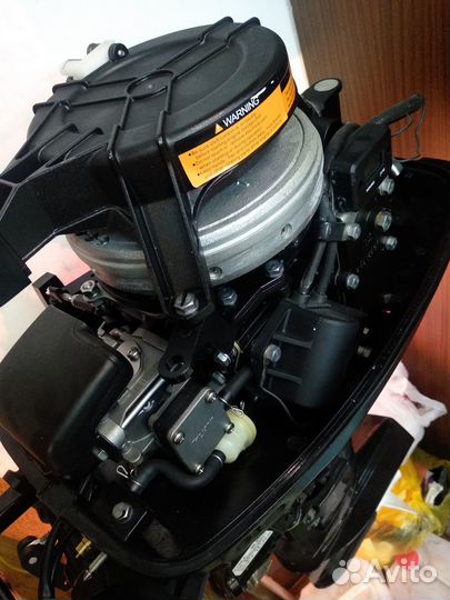 Моторная лодка с мотором