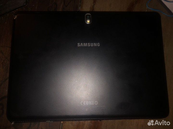 Планшет Samsung на запчасти