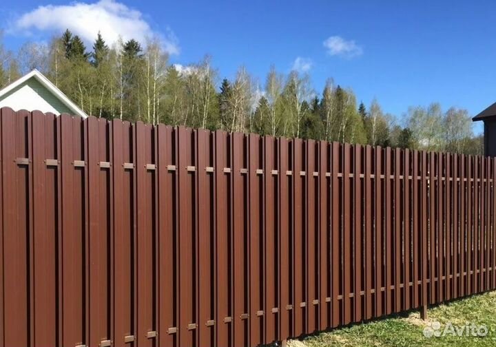 Забор металлический,калитки под ключ