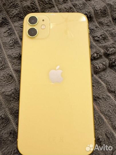 iPhone 11, 64 ГБ