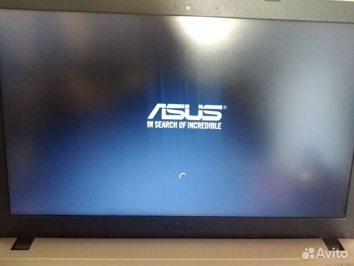 Ноутбук asus